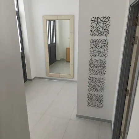 Privatunterkunft Ensuite Twin With Laundry In