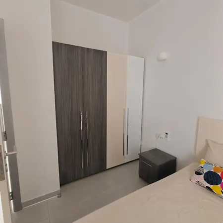 Privatunterkunft Ensuite Twin With Laundry In